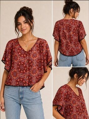 Mudd semi-sheer top, S